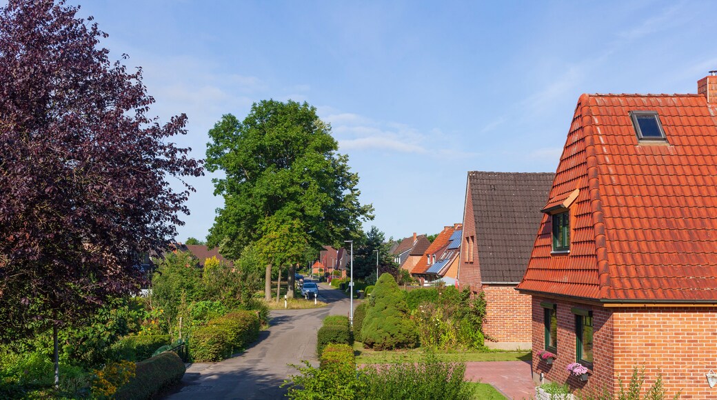 Wohnhäuser mit Garten im Grünen, Grolland, Bremen, Deutschland