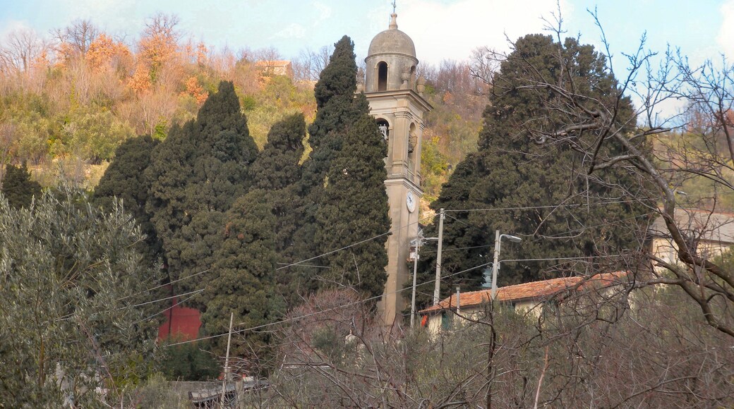 Campanile della chiesa di S. Martino di Struppa (Genova)