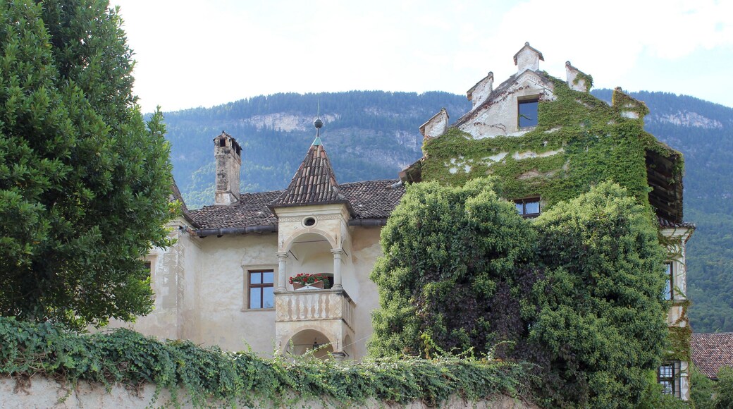 Ansitz Zinnenberg in Eppan