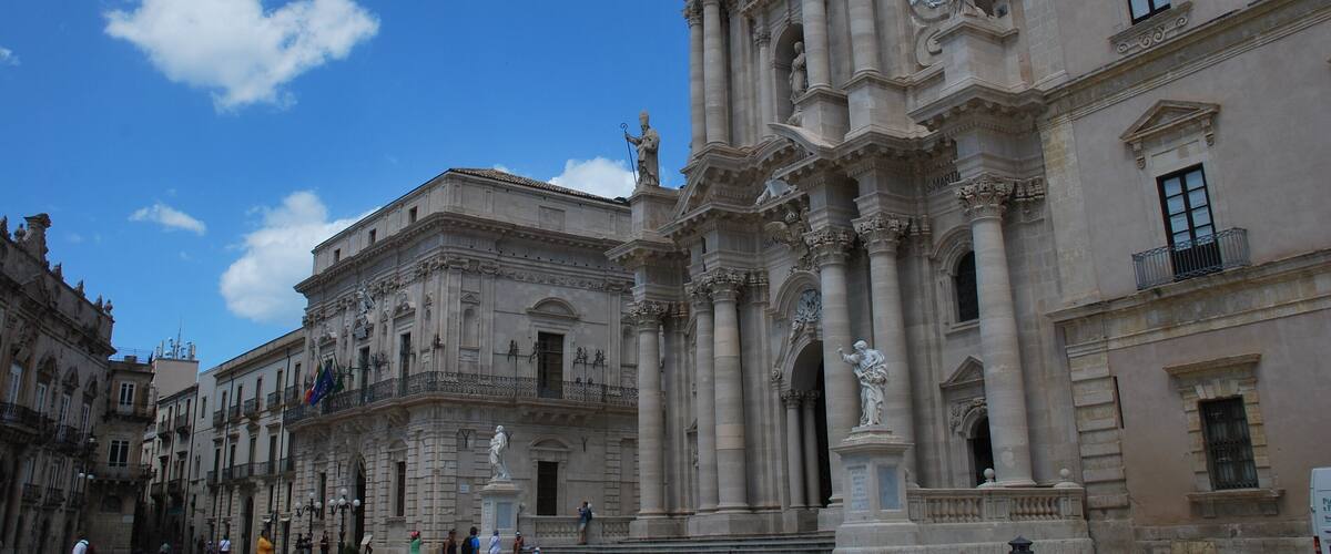 Siracusa piazza del duomo