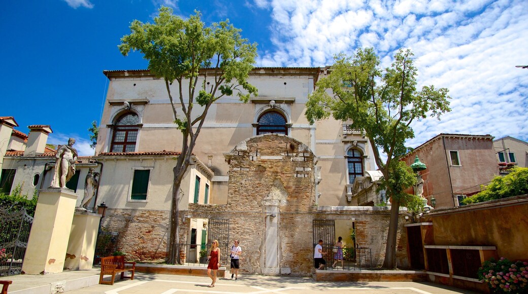 Venezia-Murano-Burano showing a house, a square or plaza and heritage architecture
