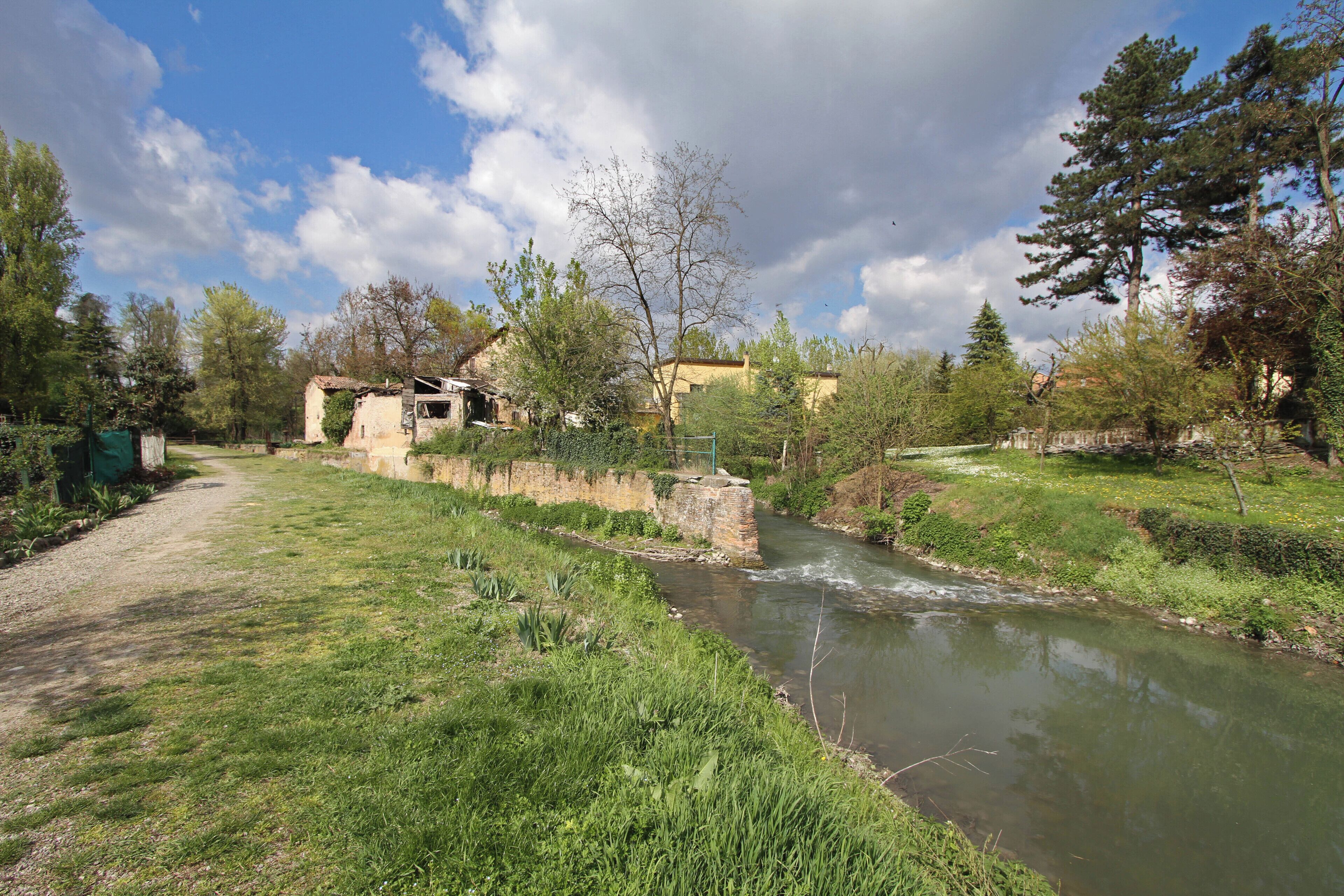 Canale Navile: Sostegno di Corticella.