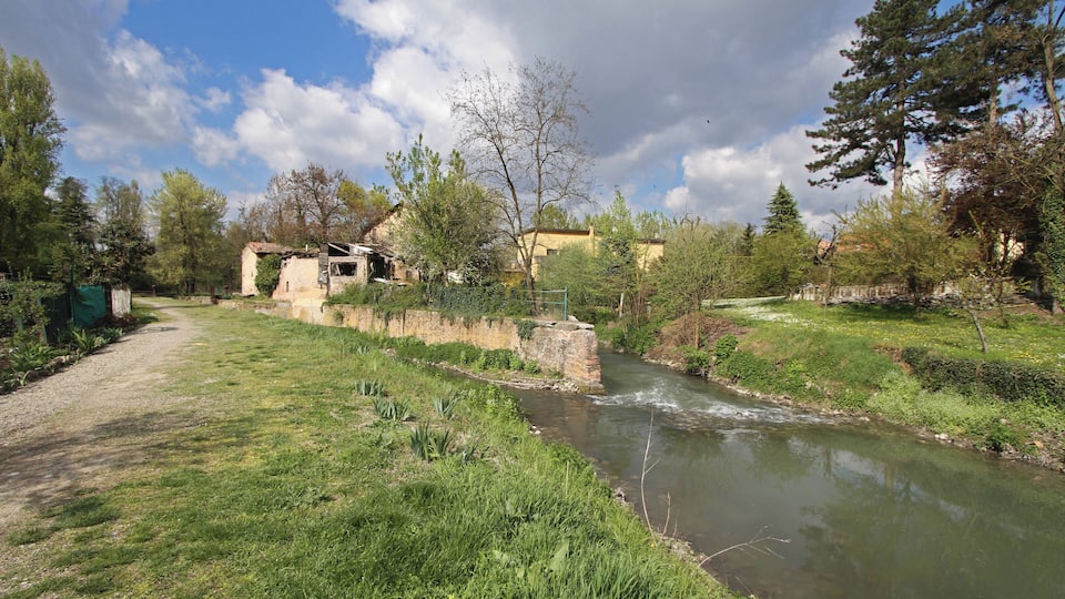 Canale Navile: Sostegno di Corticella.