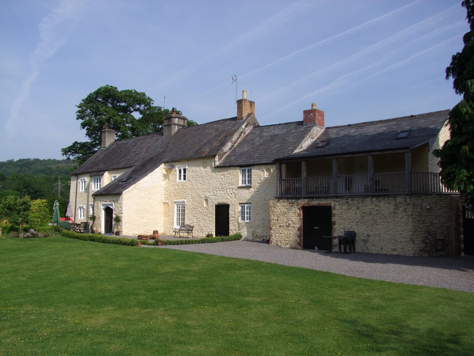 This is a photo of listed building number