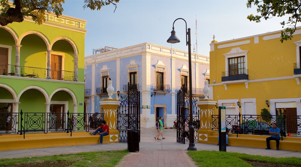Campeche showing a park