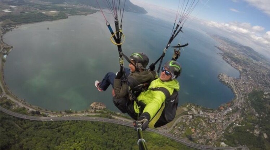 Most amazing activity I've done. Gliding gently around lake Geneva. Didn't eat anything in Switzerland so I could afford to go and it was so worth it!!!