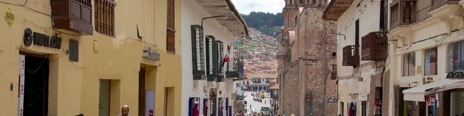 Cusco caracterizando cenas de rua