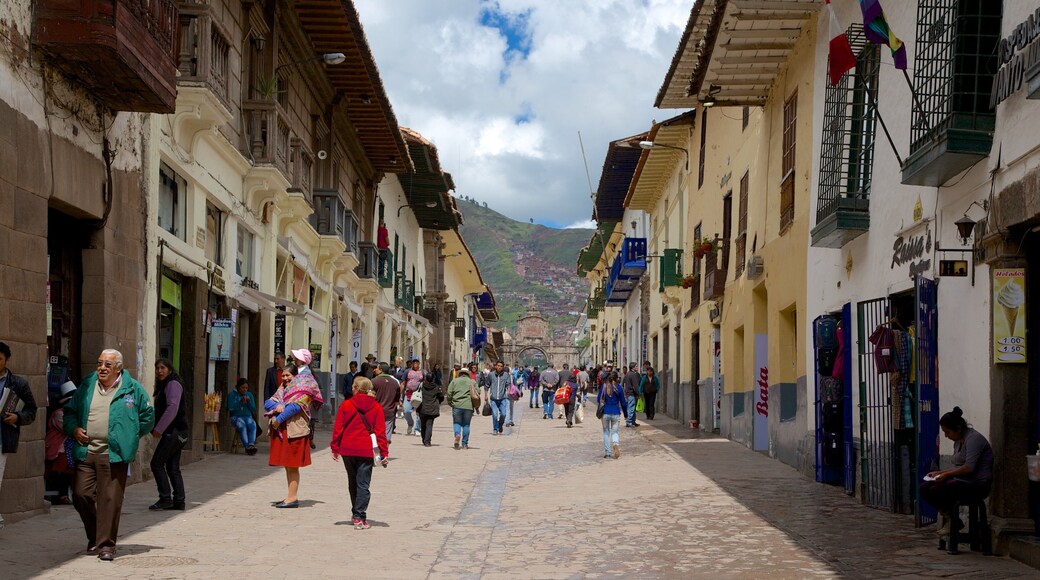 Cuzco montrant scènes de rue et ville