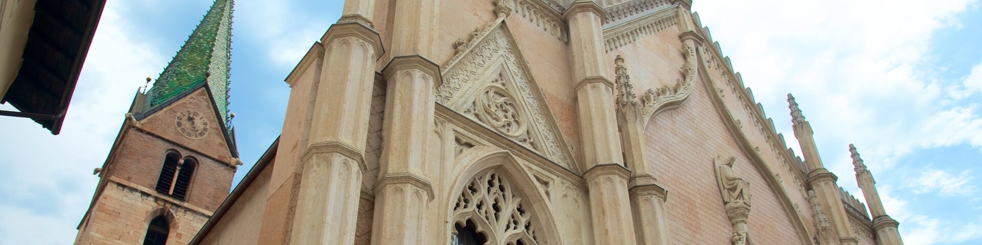 Trento mostrando arquitetura de patrimônio