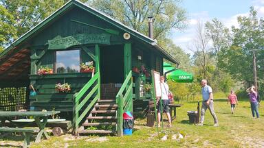 Skelarska brvnara Fusek