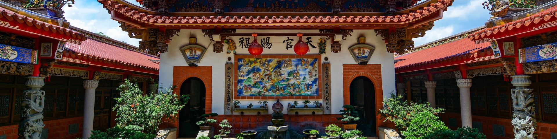 Beautiful Chinese architecture of Huwei Chifa Matsu Temple in Yunlin County, Taiwan