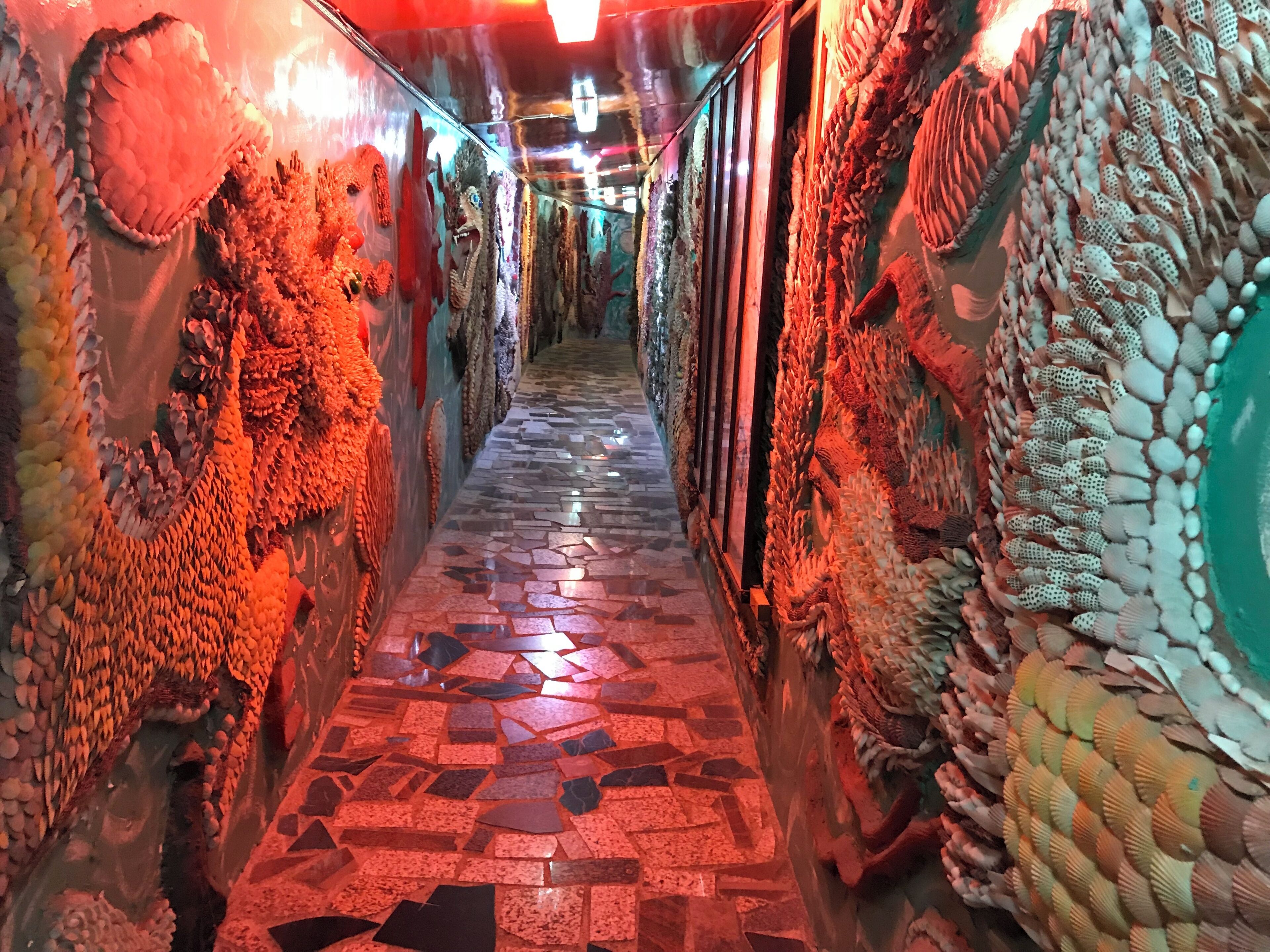 三清三元宮貝殼廟地下室長廊