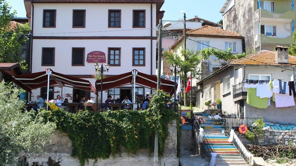 Gölyazı, Nilüfer, Bursa, Turkey
#StunningStructures #golyazı #nilufer #bursa #turkey #nofilter #travel #holiday #histori #photoofday #photo