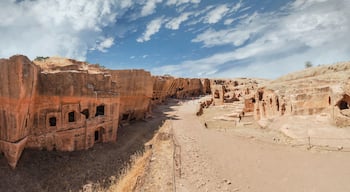 Dara is a historical ancient city located on the Mardin