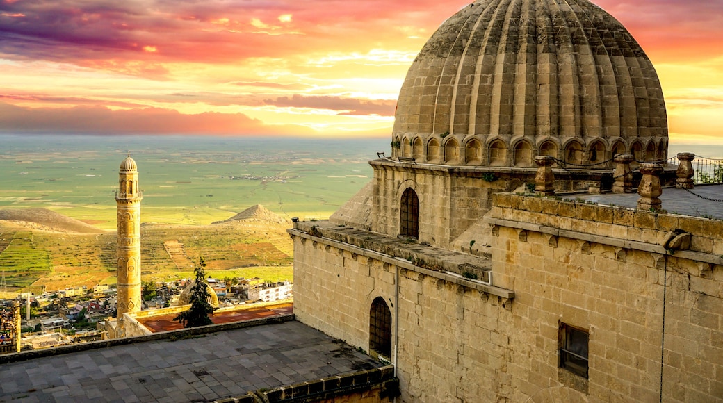 Artuklu Mardin, Turkey 7 May 2022 Mardin landscape at sunset with minaret of Ulu Cami, view from Zinciriye Madrasah