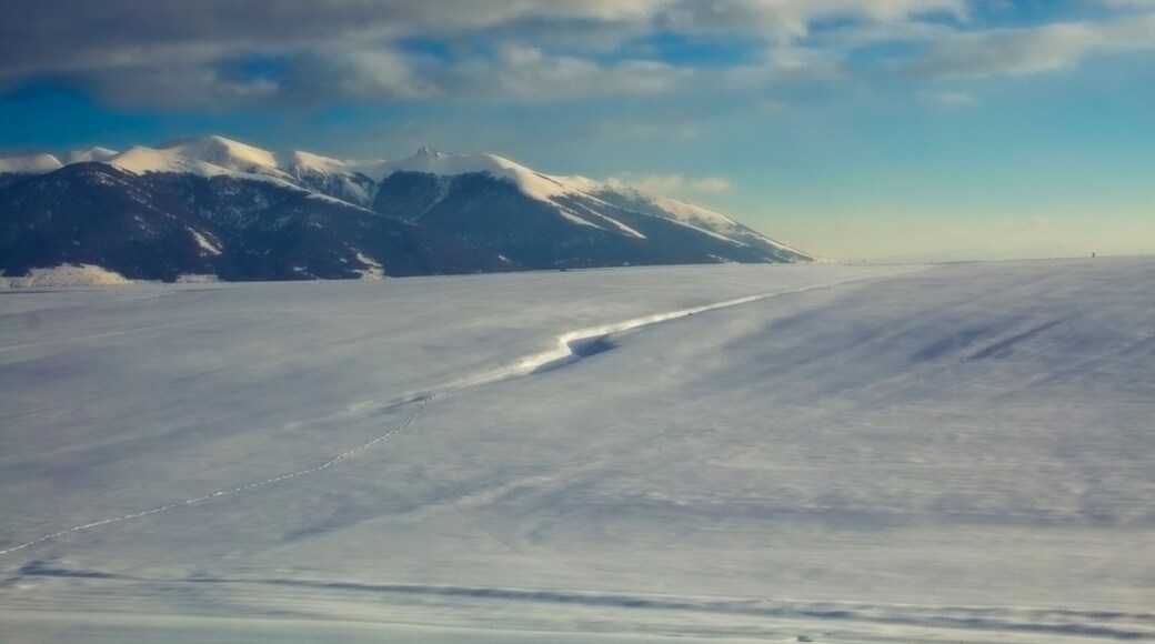 beautiful Ara mountain