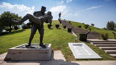 Victory Monuments and cemetery in Dumlupinar.The Battle of Dumlupinar was the last battle in the Greco-Turkish War (part of the Turkish War of Independence).