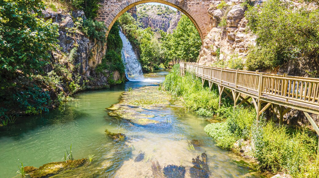 Clandras Köprüsü is an ancient bridge in Turkey, the one arch bridge was constructed during the Phrygian era of Anatolia. Arch structures were introduced during the Roman period in Uşak.