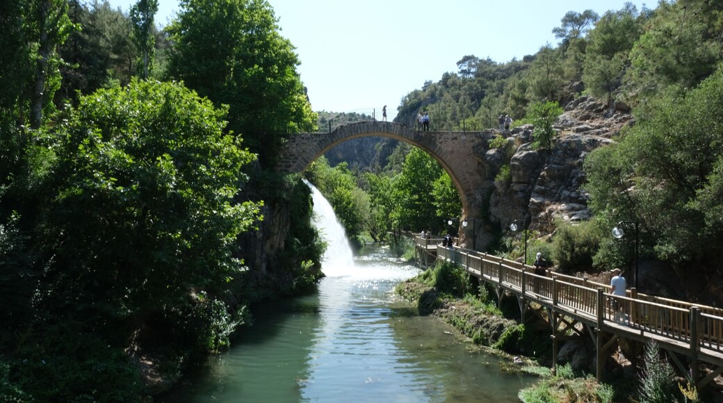 Clandras Bridge, an ancient stone arch bridge built by the Phrygians around 2,500 years ago over the Banaz Stream, located in Karahallı district of Uşak, Turkey, with a scenic waterfall