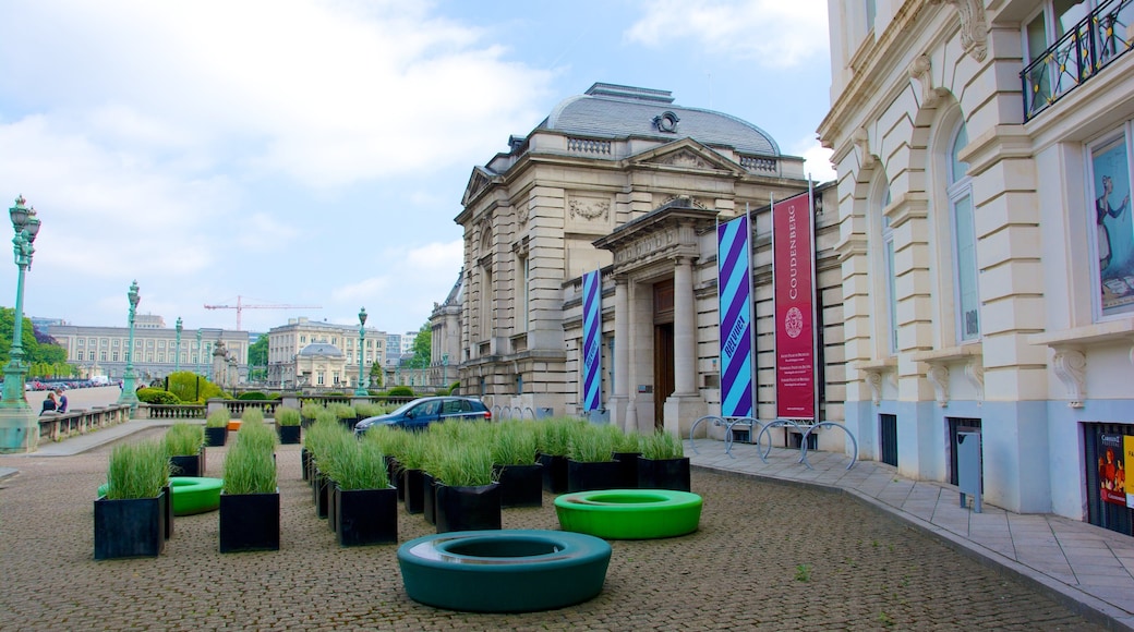 Quartier Royal - Koninklijke Wijk which includes a city