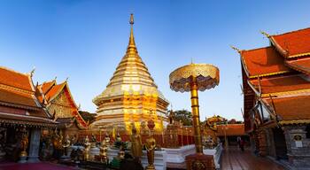 Siriwattanananivet Village