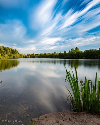 This quiet little fisher spot is an amazing piece of serenity, ideal to stay and relax but also to go fishing or photography, at the evening you will meet some joggers, walkers and little rabbits if you’re lucky.
More pictures on Instagram @thierryroyls_nature
