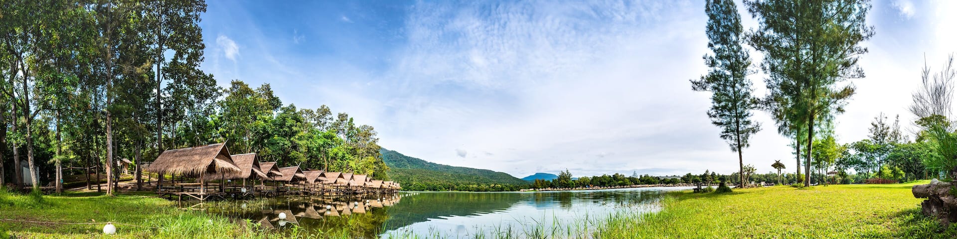 Panorama of Huay Tueng Thao Reservoir in the morning