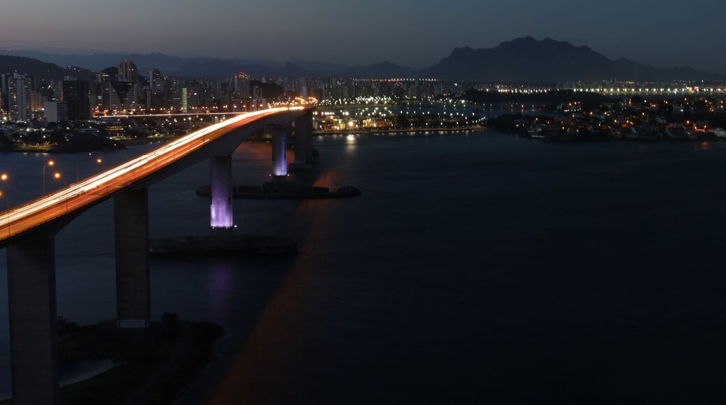 Panorâmica da Terceira Ponte, entre as cidades de Vitoria e Vilha Velha, Espírito Santo, Brasil.