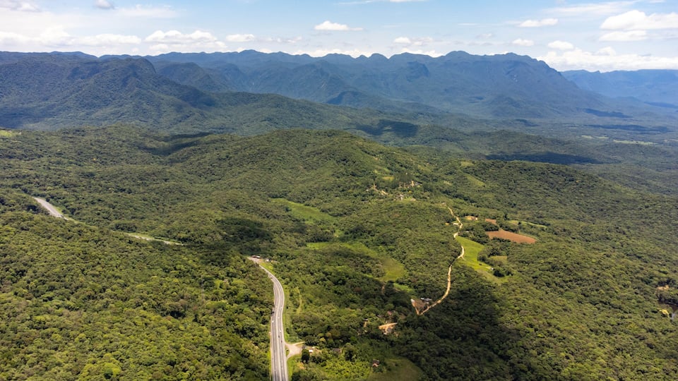 Serra do Mar - Litoral do Paraná - Paranaguá - Morretes - Antonina - BR 277 - Paraná - Brasil