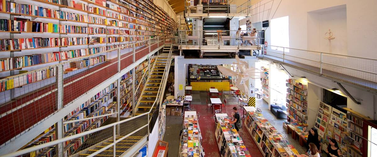 Lisboa Distrito que incluye compras y vistas interiores