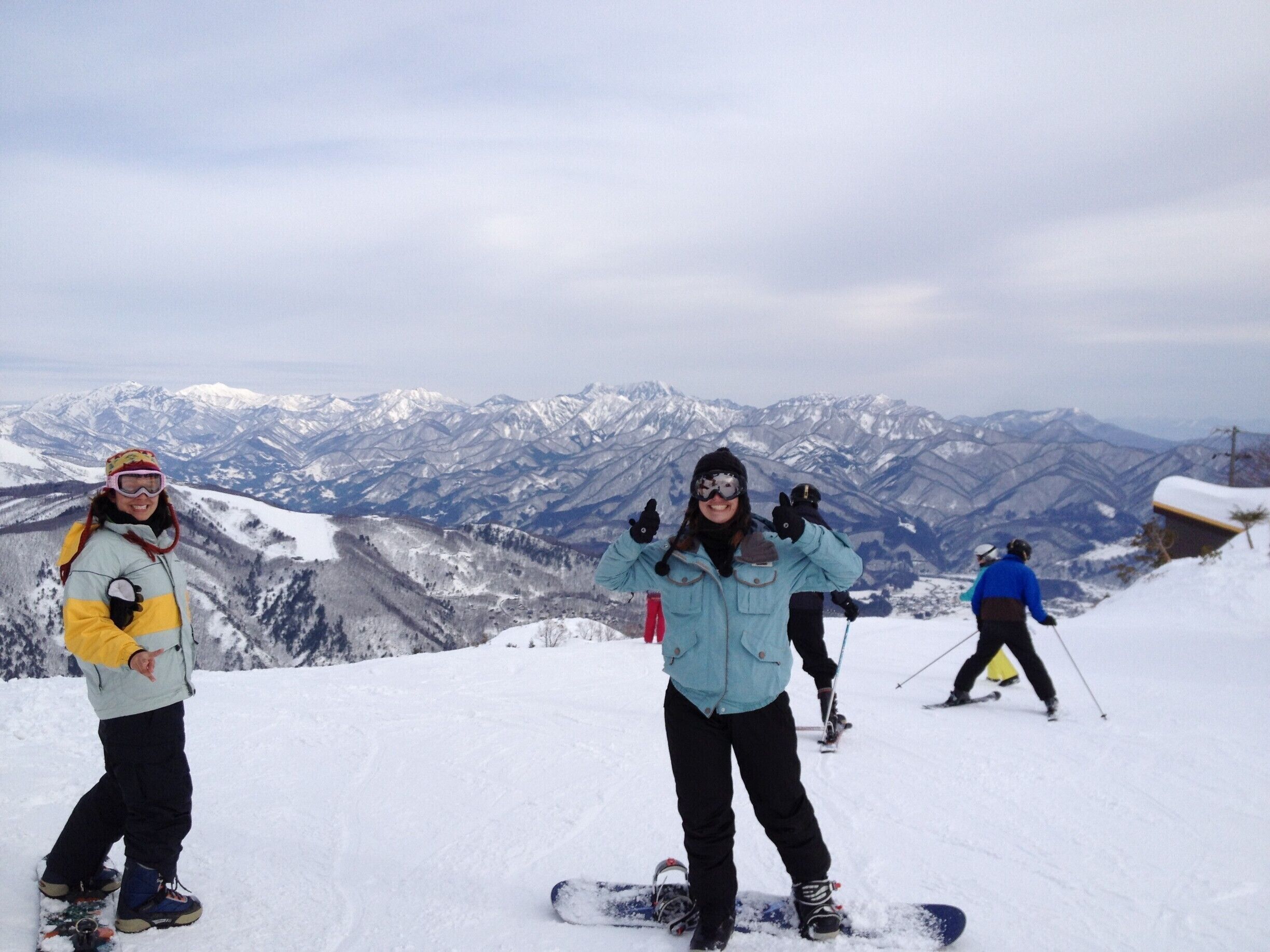 Snowboarding in Nagano Japan
#snow