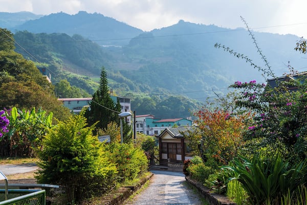 Renai_LushanHotSpring_553248635389804432_16