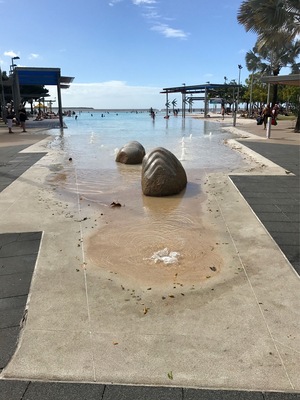 The lagoon in Cairns in awesome!! Free to swim, lounge, nice view of the ocean... cute shops around... o and free wifi! Great way to spend a relaxing day.