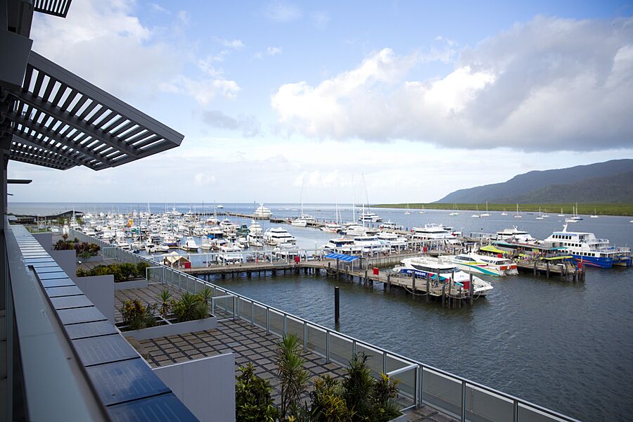 Book a harbour view apartment with Cairns Luxury Apartments and you'll be able to see your reef boat from your bedroom! You can't get more centrally located than this.

www.cairnsluxuryapartments.com.au