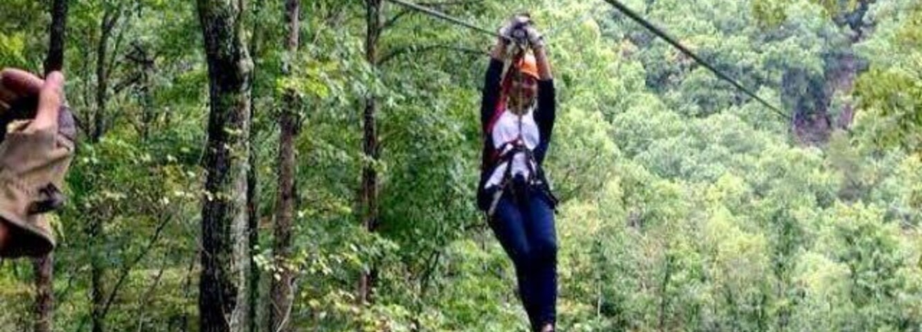 Ziplining was totally the most adventurous thing I've ever done and it was totally worth the $$ 😊 Check this post out on my blog: www.ginnywhowanders.blogspot.com under TRAVELS 😄 #blogger #travelblogger #wanderlust #worlderlust #lifestyleblogger #ginnywhowanders #funtimes #eurekasprings #Arkansas