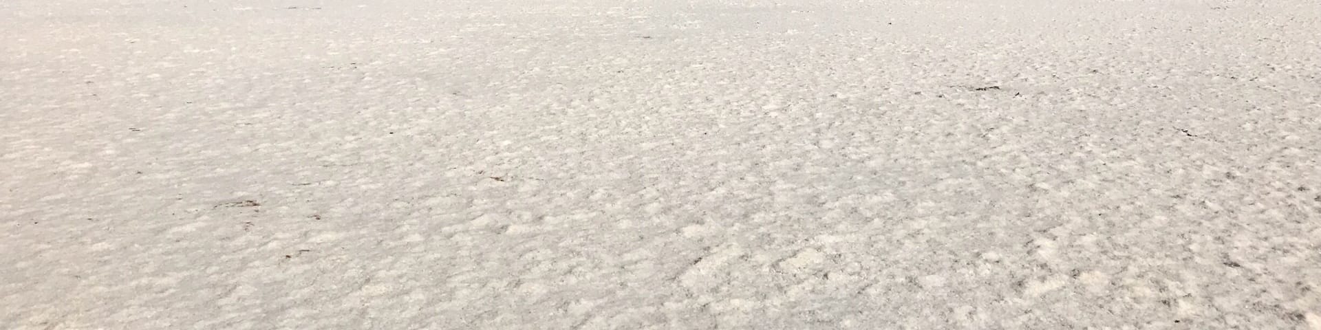 Would you believe if I say its a salt marsh in the Desert. Well, it is the beautiful vast White Rann of Kutch. Seasonal salty marsh