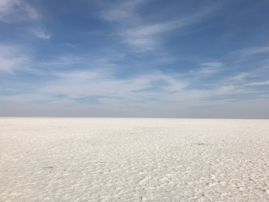 Would you believe if I say its a salt marsh in the Desert. Well, it is the beautiful vast White Rann of Kutch. Seasonal salty marsh