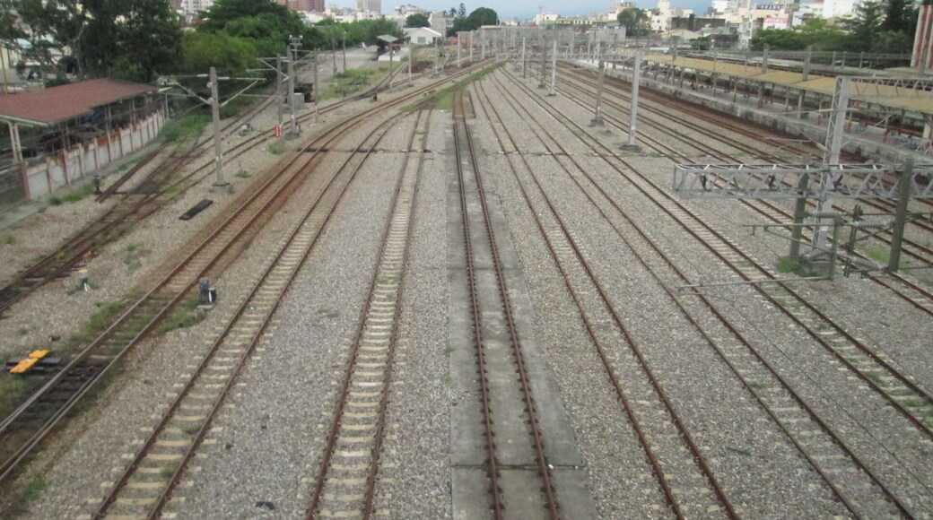 ćçŸ©ćž ć矩ç«è»ç«