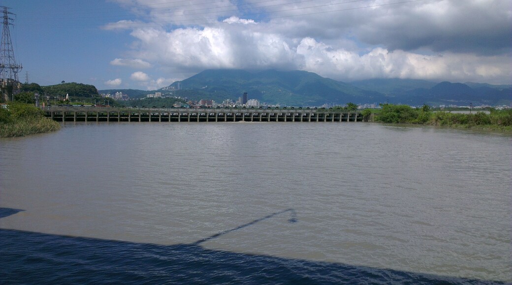 溫子圳閘門位置在二重疏洪道五股端