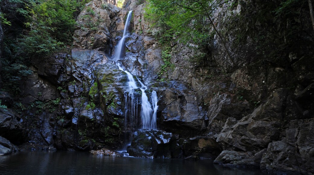 Located in Yalova, Turkey, Erikli Çifte Waterfalls is one of the most beautiful waterfalls in Turkey.