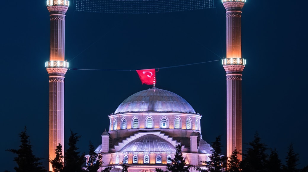 Beşyol