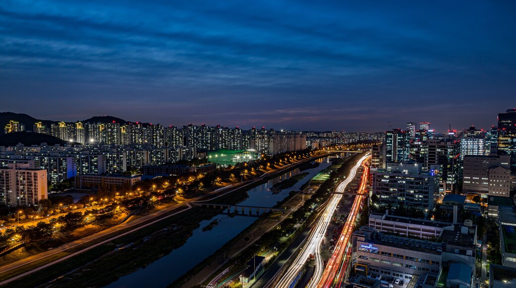 Doksan-dong