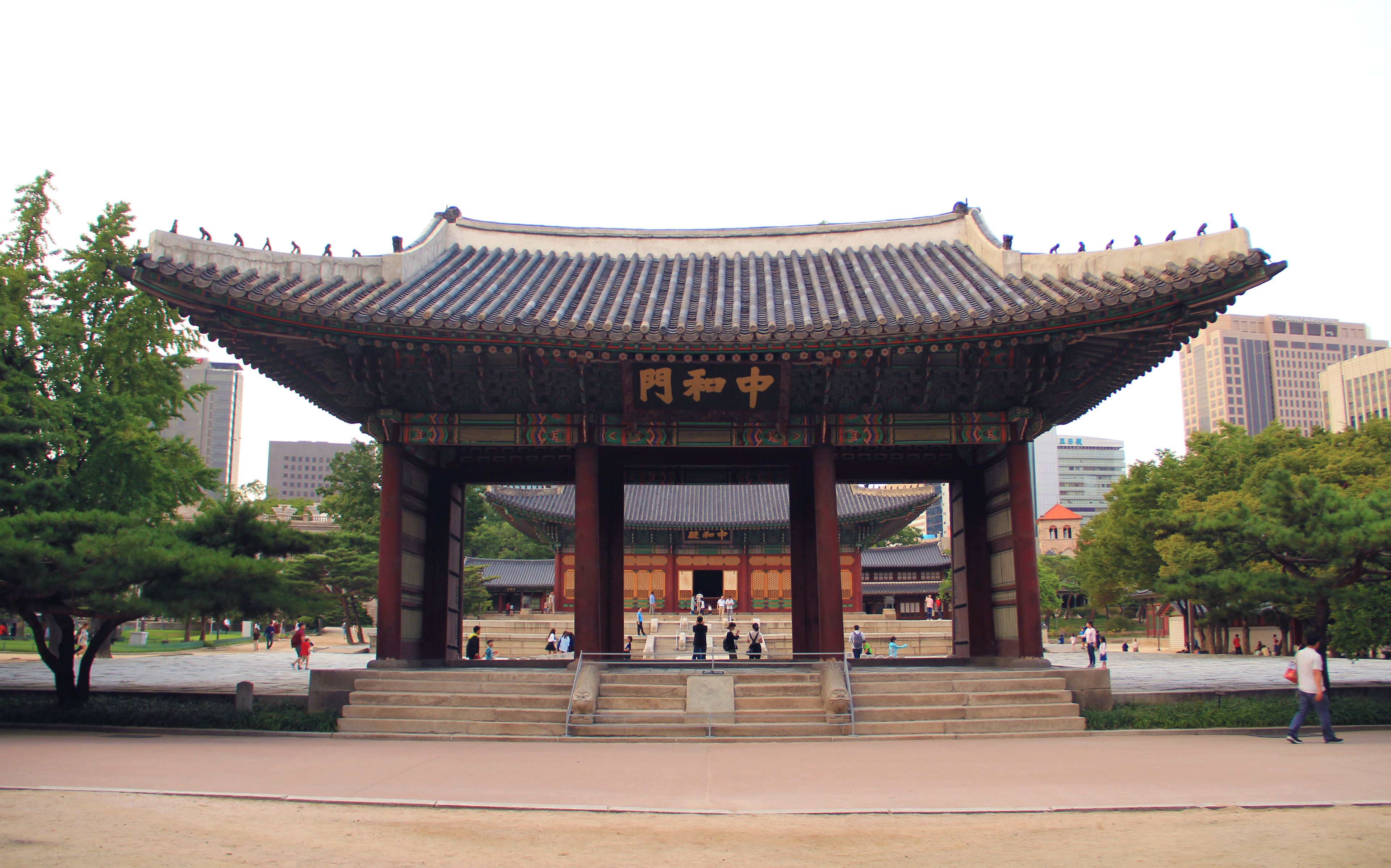 This media shows the cultural heritage monument in South Korea with the number: