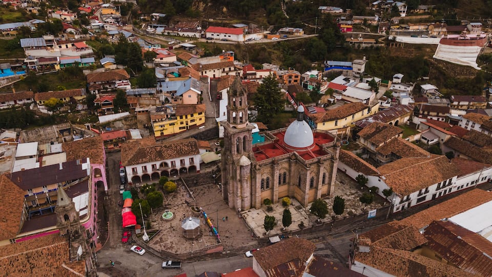 Aerial photographs of the exteriors, details of the Cathedral of Angangueo, Michoacan, Mexico, as well as some houses and old buildings of the town.