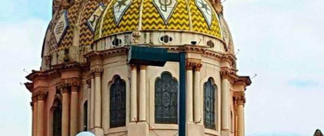 Checking out the #culture in Mexico #blindphotographer