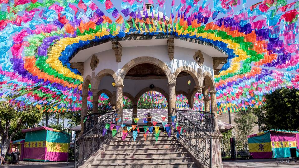 dia de muertos en el pueblo mágico de tlaquepaque jalisco méxico