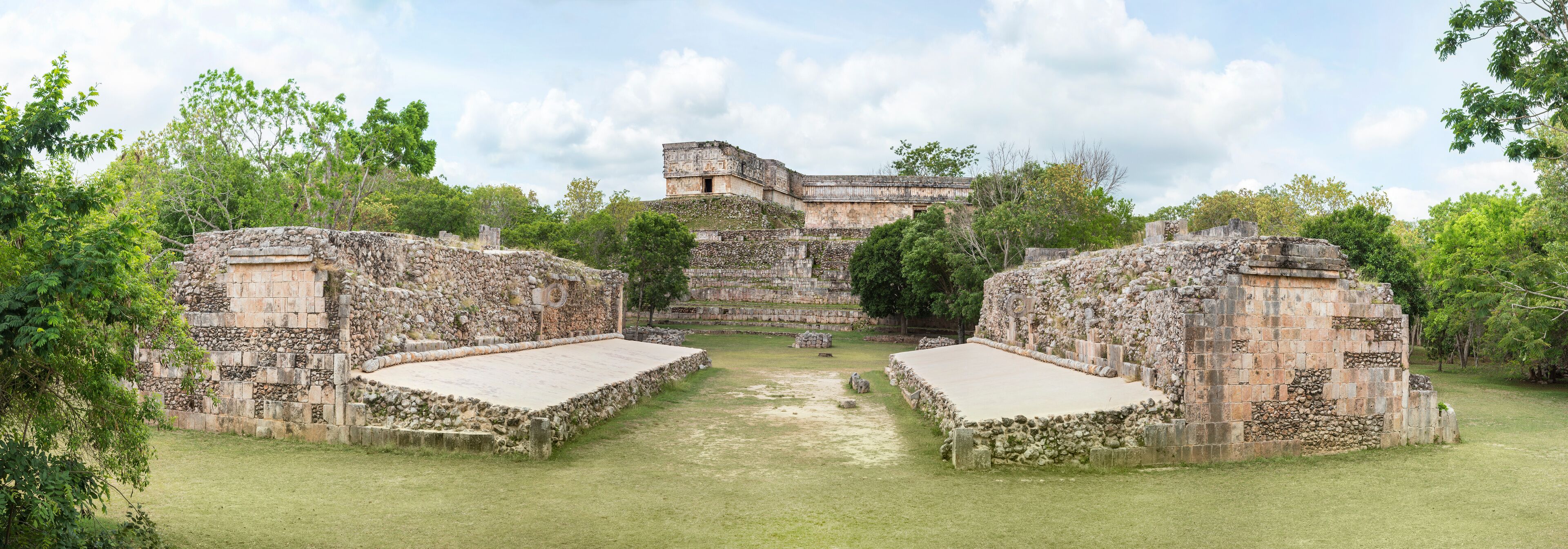Mayan Ball court found in Uxmal