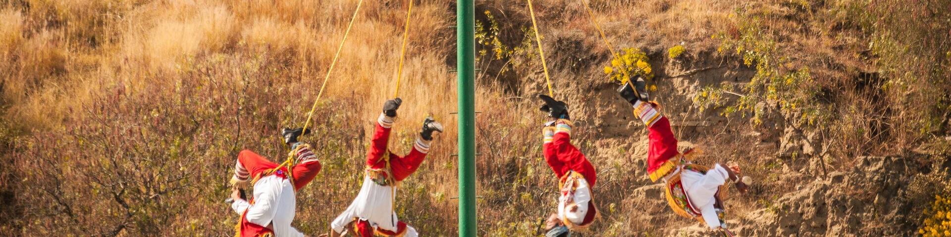 Mexico dance of the flyers