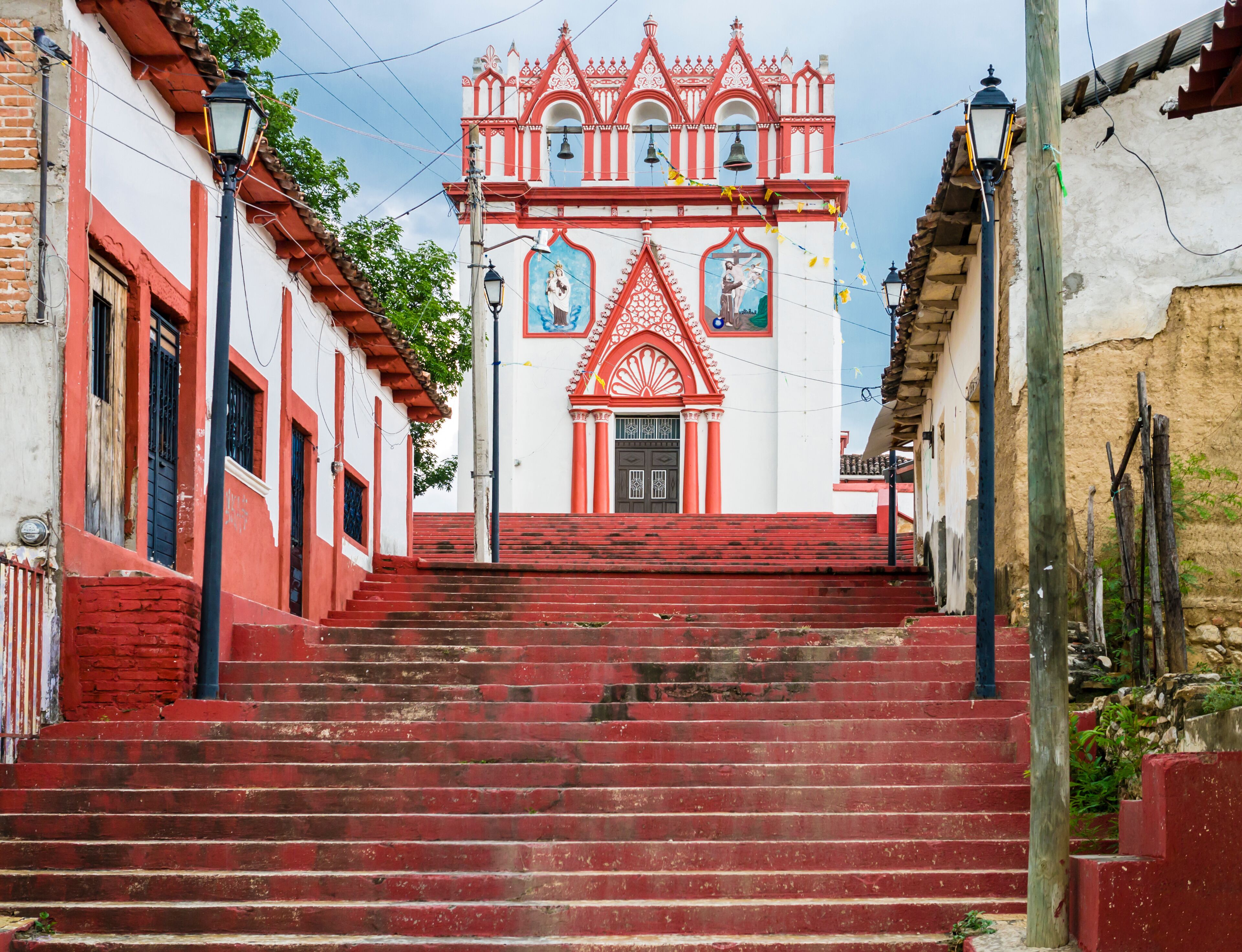 Stunning view of Calvary Temple, colonial church in Chiapa de Corzo, Chiapas, Mexico
