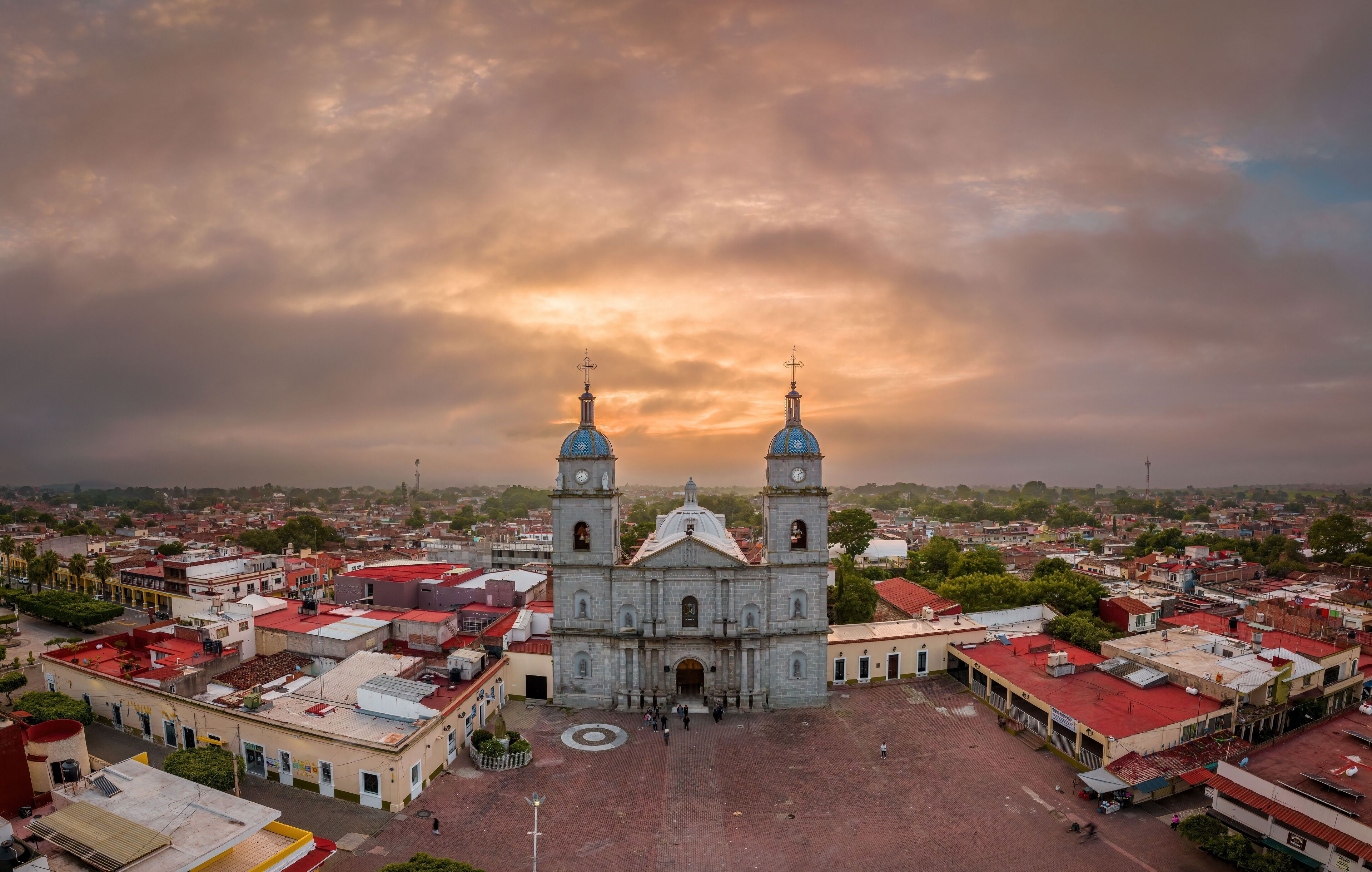 Scenic view of the Templo de San Juan Bautista, Tuxpan, Jalisco in the sunset